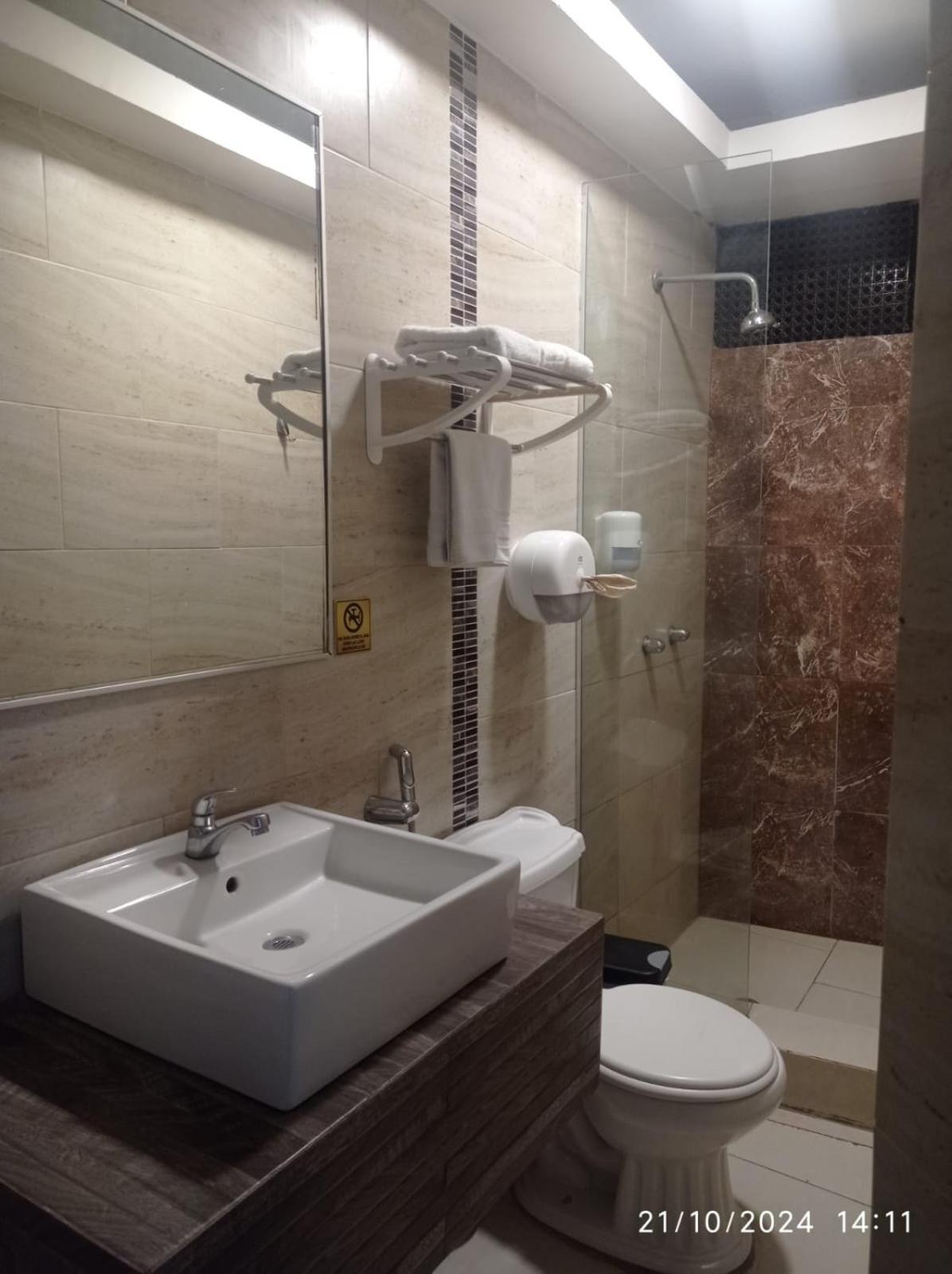 Hotel Presidente Internacional Guayaquil Exterior foto
